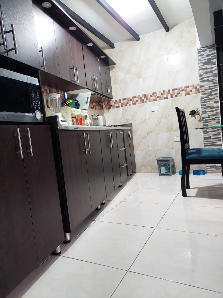Casa en venta en El Bosque, Manizales · foto 3 de 24