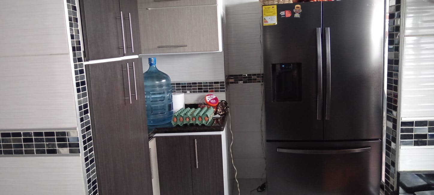 Casa en venta en Bosques De Santa Elena, Pereira · foto 3 de 9