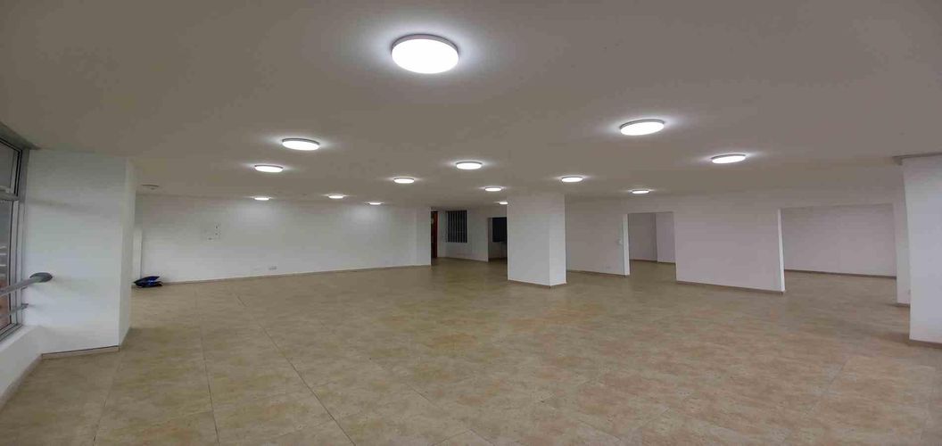 Local en venta en Avenida Santander, Manizales, 120 m² · foto 13 de 17
