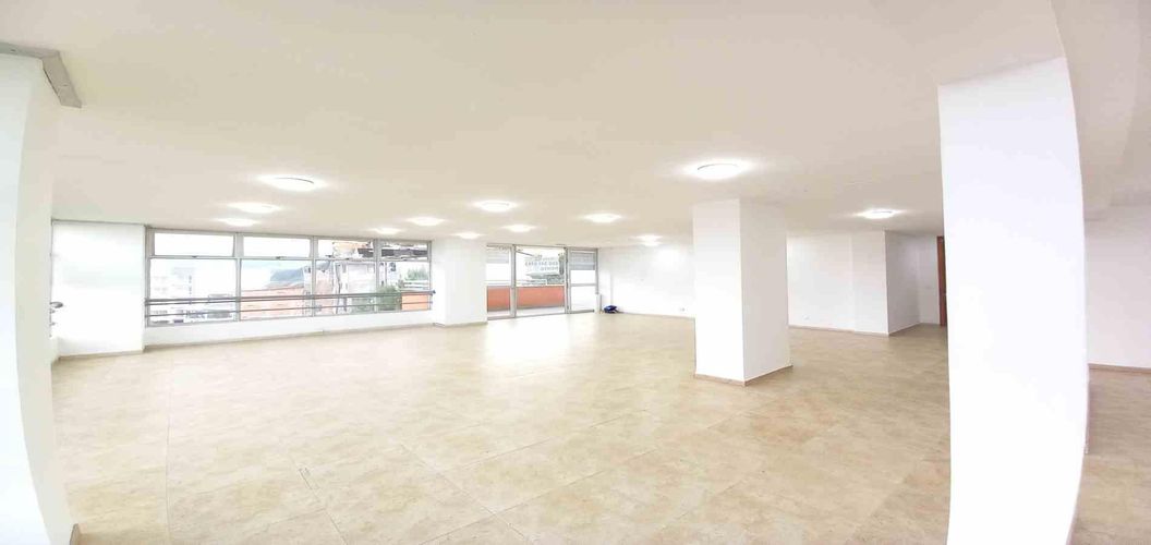 Local en venta en Avenida Santander, Manizales, 120 m² · foto 14 de 17