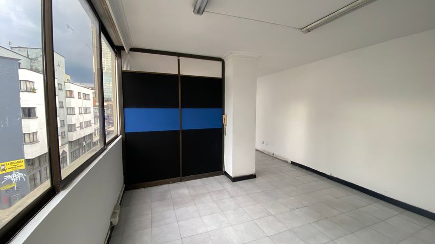 Oficina en venta en Sector Plaza De Bolivar, Pereira, 42 m² · foto 3 de 10