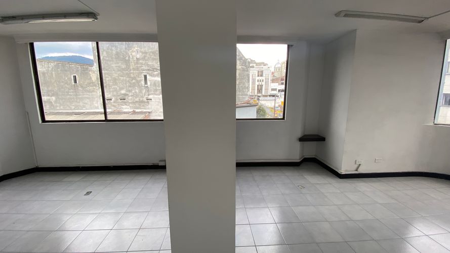 Oficina en venta en Sector Plaza De Bolivar, Pereira, 42 m² · foto 6 de 10