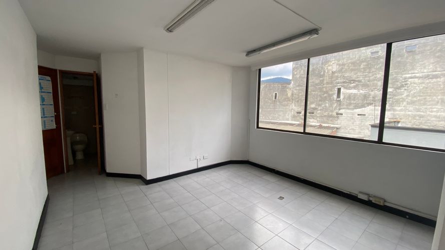 Oficina en venta en Sector Plaza De Bolivar, Pereira, 42 m² · foto 5 de 10