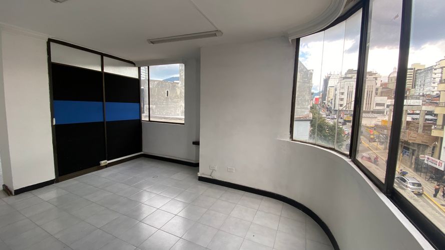 Oficina en venta en Sector Plaza De Bolivar, Pereira, 42 m² · foto 9 de 10