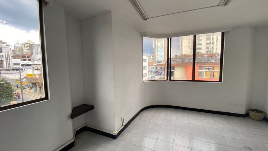 Oficina en venta en Sector Plaza De Bolivar, Pereira, 42 m² · foto 10 de 10