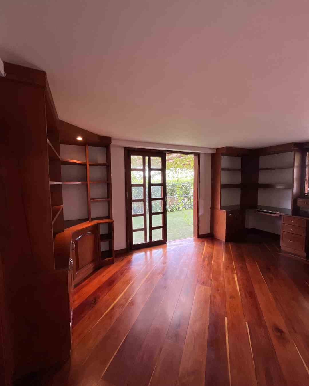 Casa en venta en Alhambra, Manizales · foto 4 de 21