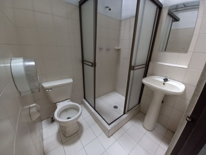 Casa de 14 alcobas en arriendo en El Centro, Manizales, 373 m² · foto 9 de 22