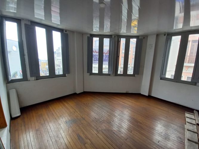Casa de 14 alcobas en arriendo en El Centro, Manizales, 373 m² · foto 18 de 22