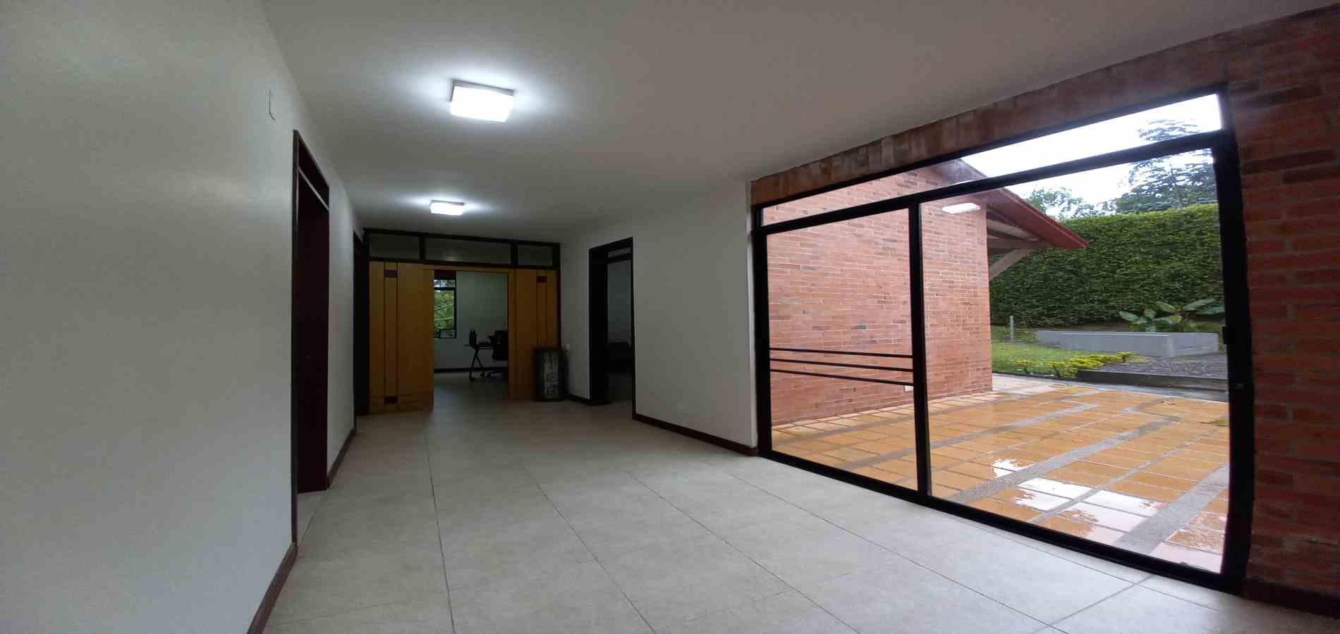 Casa en venta en San Jose Sur, Pereira · foto 8 de 24