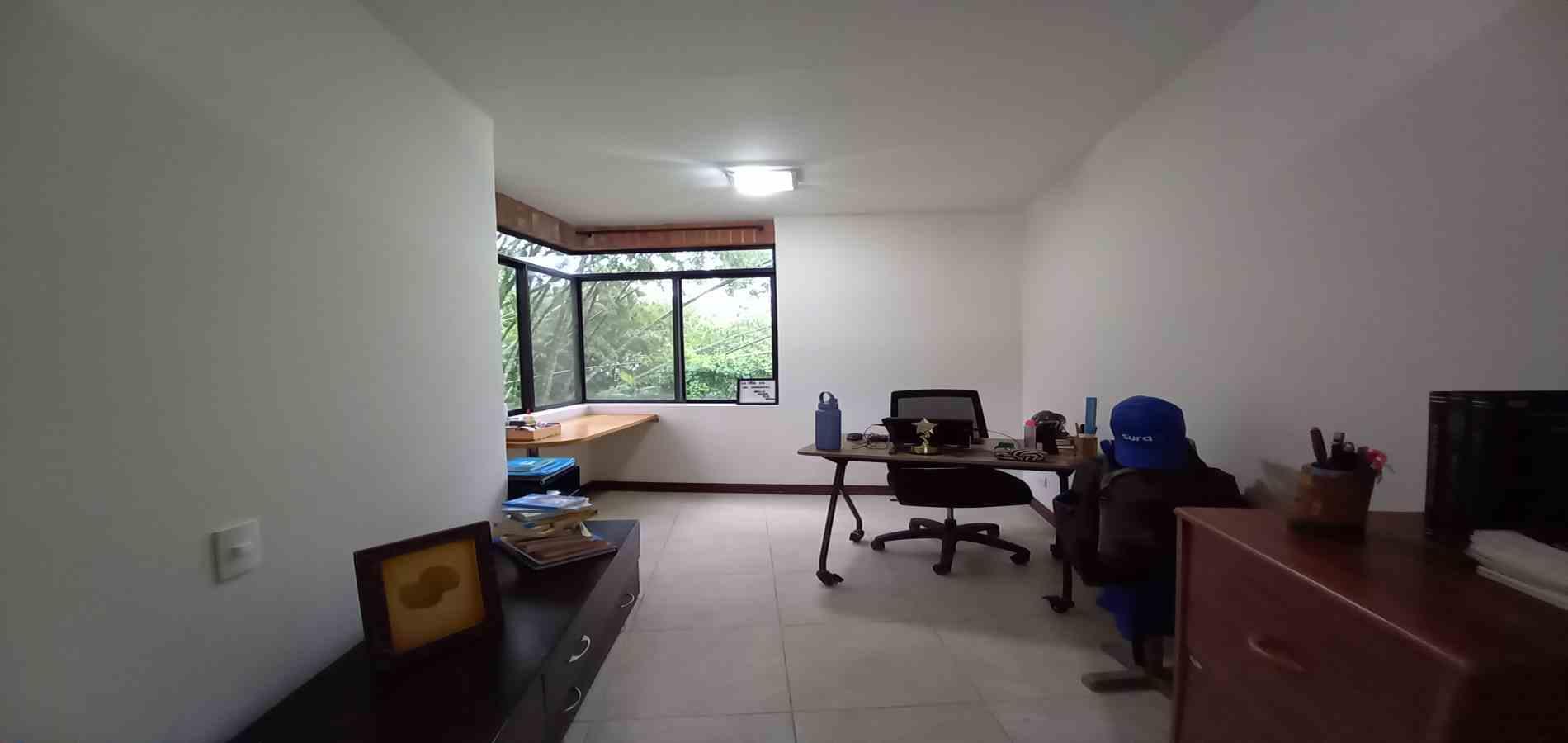 Casa en venta en San Jose Sur, Pereira · foto 9 de 24