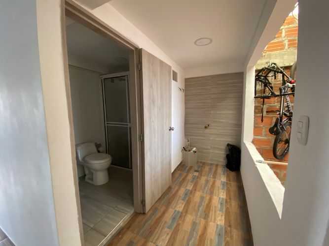 Casa de 4 alcobas en venta en Ciudadela Comfamiliar Ii, Pereira, 180 m² · foto 20 de 24