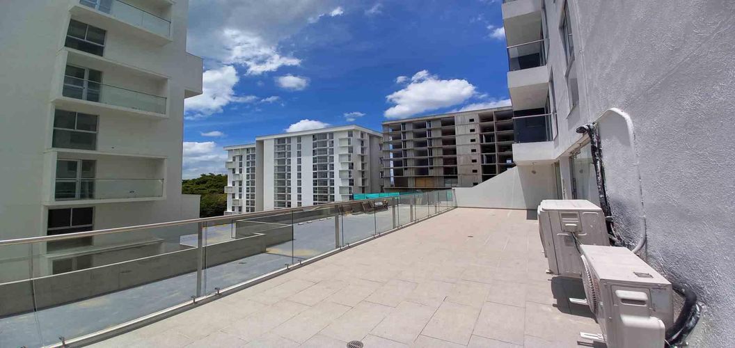 Local en venta en Avenida 30 De Agosto, Pereira, 157 m² · foto 4 de 17