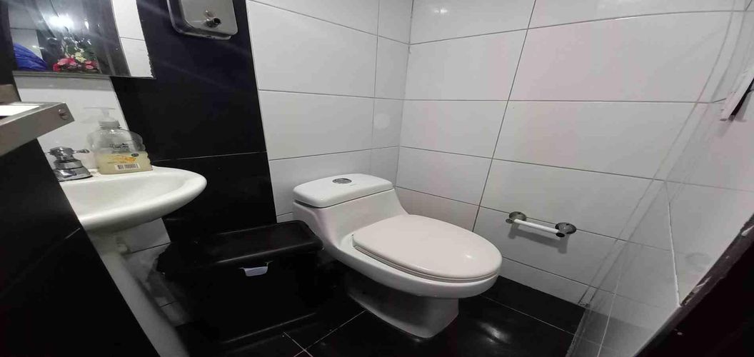 Local en venta en Guayacanes, Manizales, 672 m² · foto 19 de 20