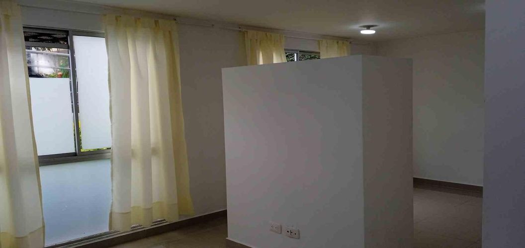 Apartaestudio en venta en Obelisco De La Villa, Pereira, 36 m² · foto 3 de 24