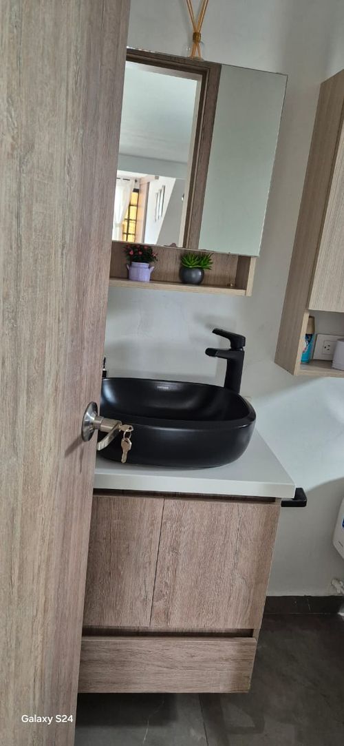 Casa de 6 alcobas en venta en 25 De Mayo, Armenia, 215 m² · foto 13 de 24
