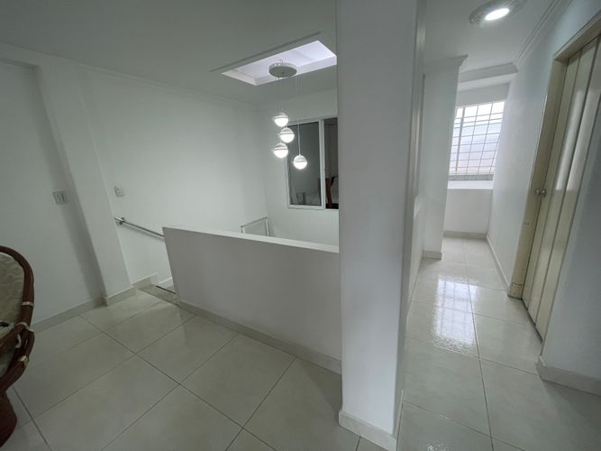 Casa de 5 alcobas en venta en La Albania, Armenia, 170 m² · foto 9 de 18