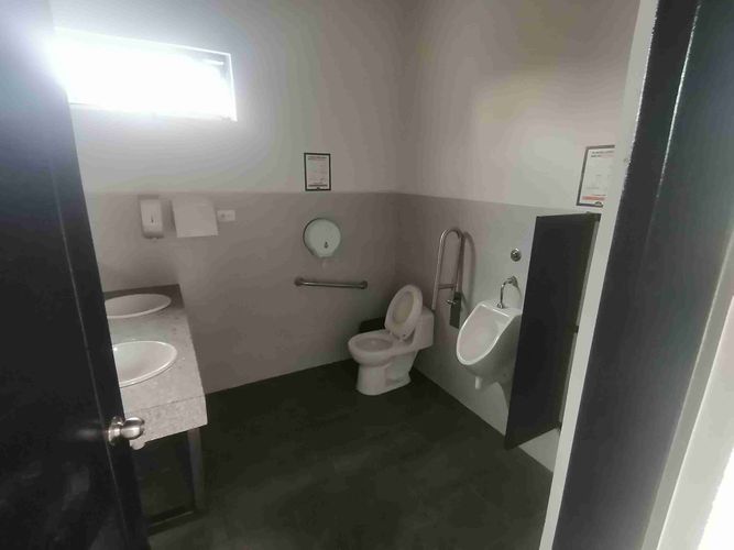 Local en arriendo en San Jose Sur, Pereira, 28 m² · foto 2 de 24