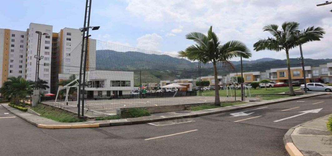 Apartamento de 3 alcobas en venta en El Estanquillo Bajo, Dosquebradas, 58 m² · foto 11 de 14