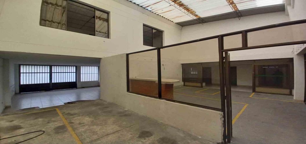 Casa en arriendo en Obrero, Armenia, 340 m² · foto 6 de 24