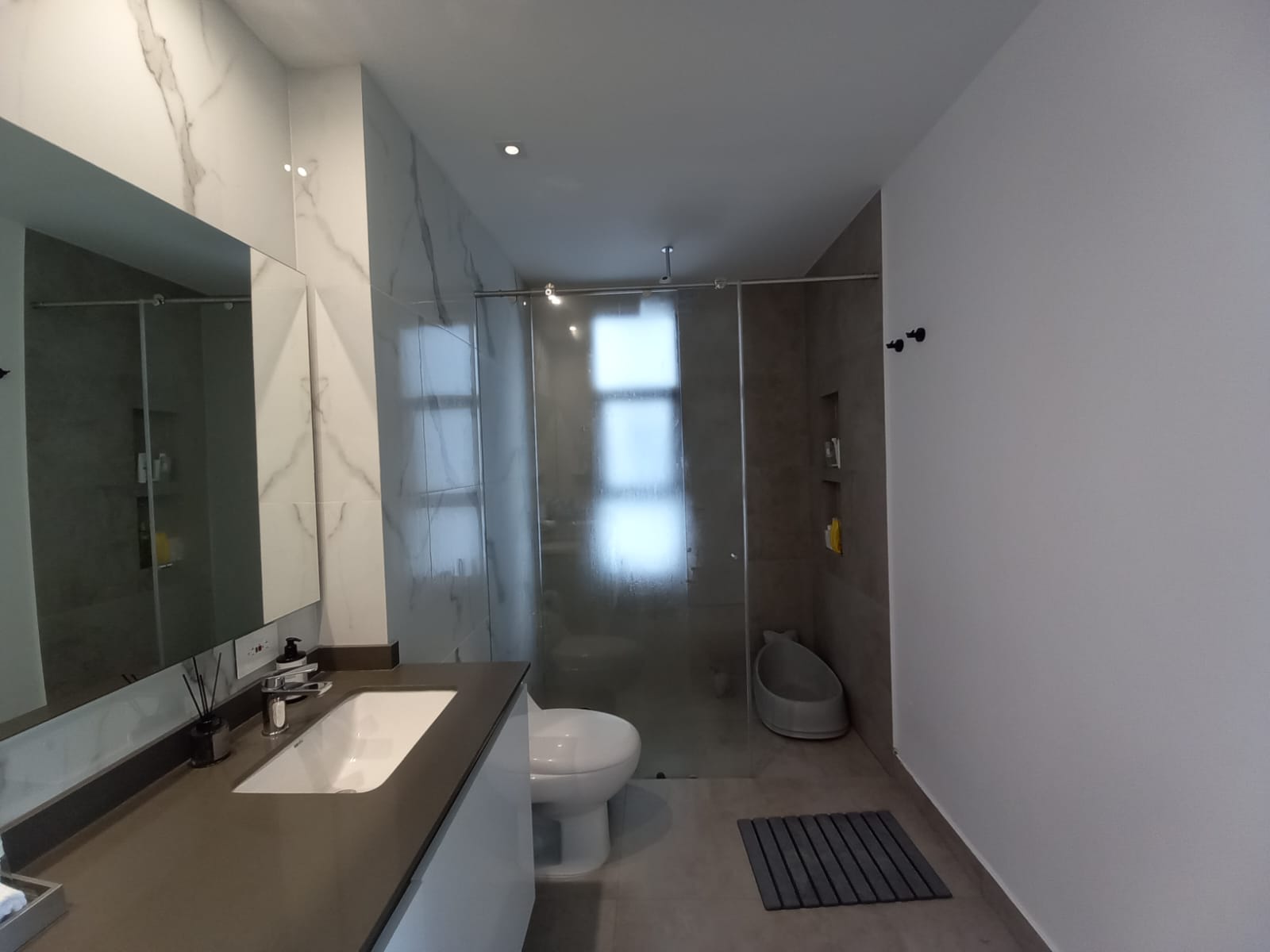 Apartamento en venta en Pinares, Pereira · foto 16 de 24
