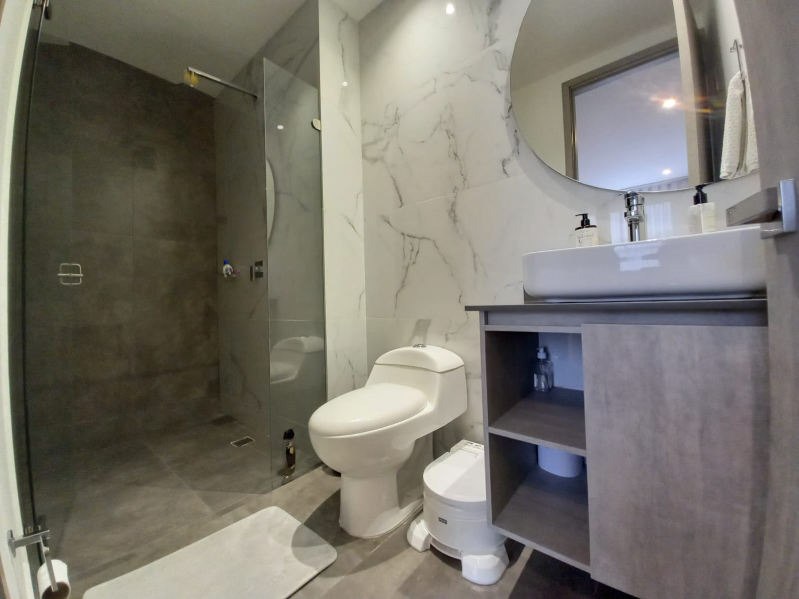 Apartamento en venta en Pinares, Pereira · foto 23 de 24