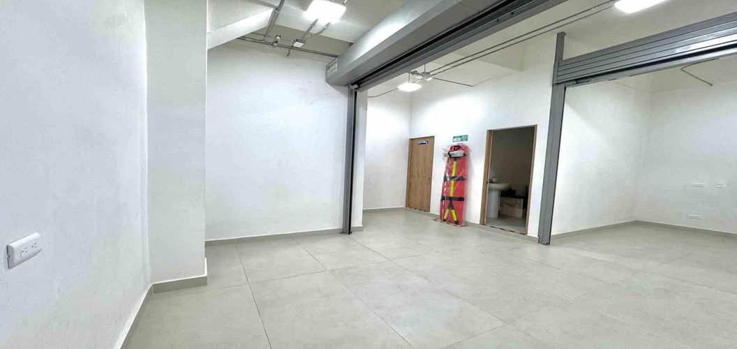 Local en arriendo en Central, Pereira, 8 m² · foto 4 de 10