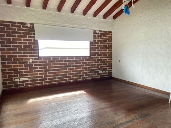 Casa de 3 alcobas en venta en Pueblo Viejo, La Estrella, 320 m² · foto 10 de 19