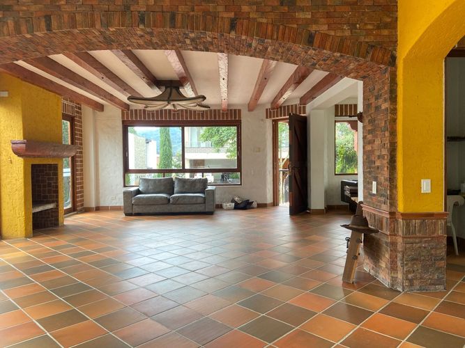 Casa de 3 alcobas en venta en Pueblo Viejo, La Estrella, 320 m² · foto 4 de 19