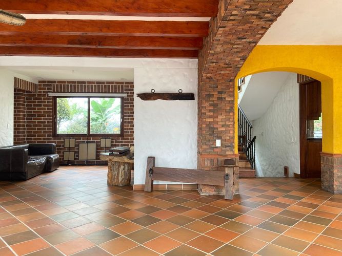 Casa de 3 alcobas en venta en Pueblo Viejo, La Estrella, 320 m² · foto 6 de 19