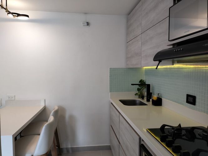 Apartamento en venta en El Poblado, Medellín · foto 7 de 18