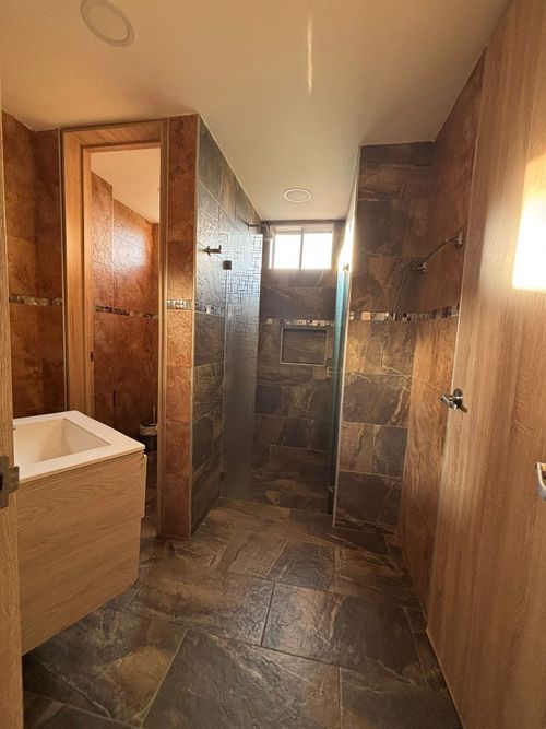 Casa de 5 alcobas en venta en Ricaurte, 266 m² · foto 14 de 24