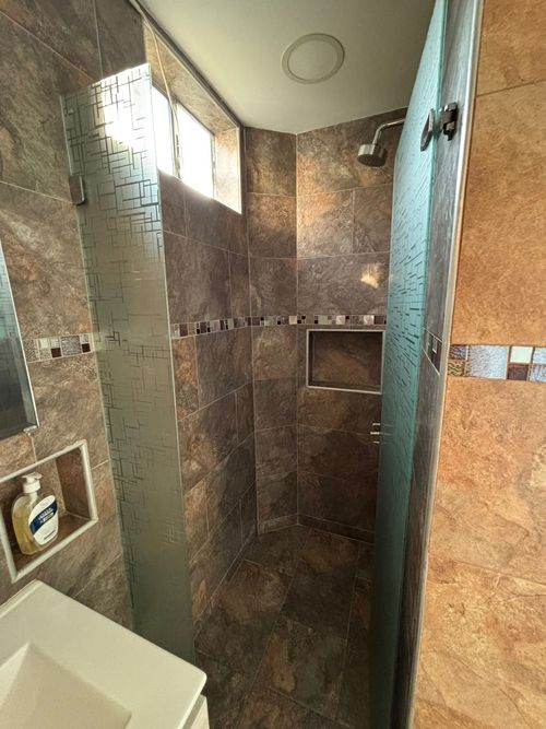 Casa de 5 alcobas en venta en Ricaurte, 266 m² · foto 16 de 24
