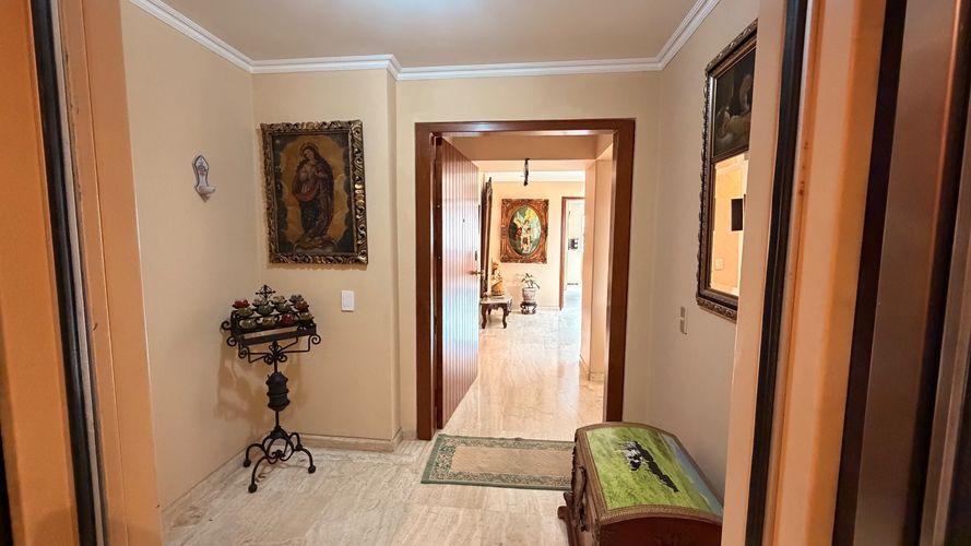 Apartamento de 5 alcobas en venta en Recodo Del Country, Bogotá, 500 m² · foto 4 de 24