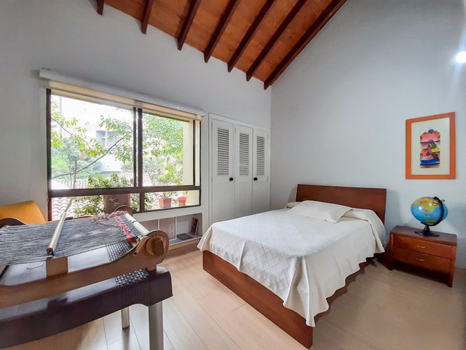 Apartamento de 4 alcobas en venta en Zuñiga, Envigado, 264 m² · foto 7 de 19