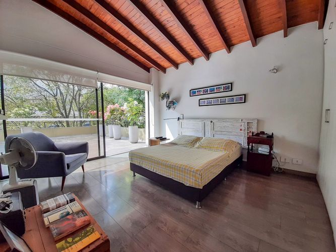 Apartamento de 4 alcobas en venta en Zuñiga, Envigado, 264 m² · foto 8 de 19