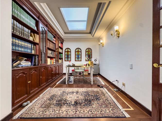 Casa de 3 alcobas en venta en Santa Barbara, Bogotá, 540 m² · foto 10 de 24