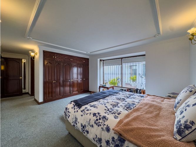 Casa de 3 alcobas en venta en Santa Barbara, Bogotá, 540 m² · foto 21 de 24