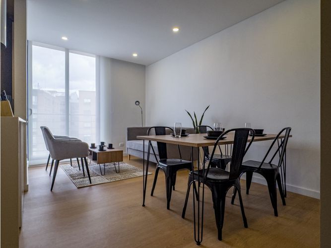 Apartamento de 2 alcobas en venta en Santa Barbara, Bogotá, 78 m² · foto 7 de 23