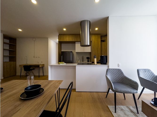 Apartamento de 2 alcobas en venta en Santa Barbara, Bogotá, 78 m² · foto 9 de 23