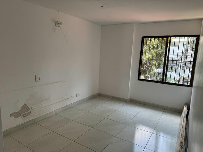 Casa de 7 alcobas en venta en Cristales, Cali, 1200 m² · foto 17 de 23