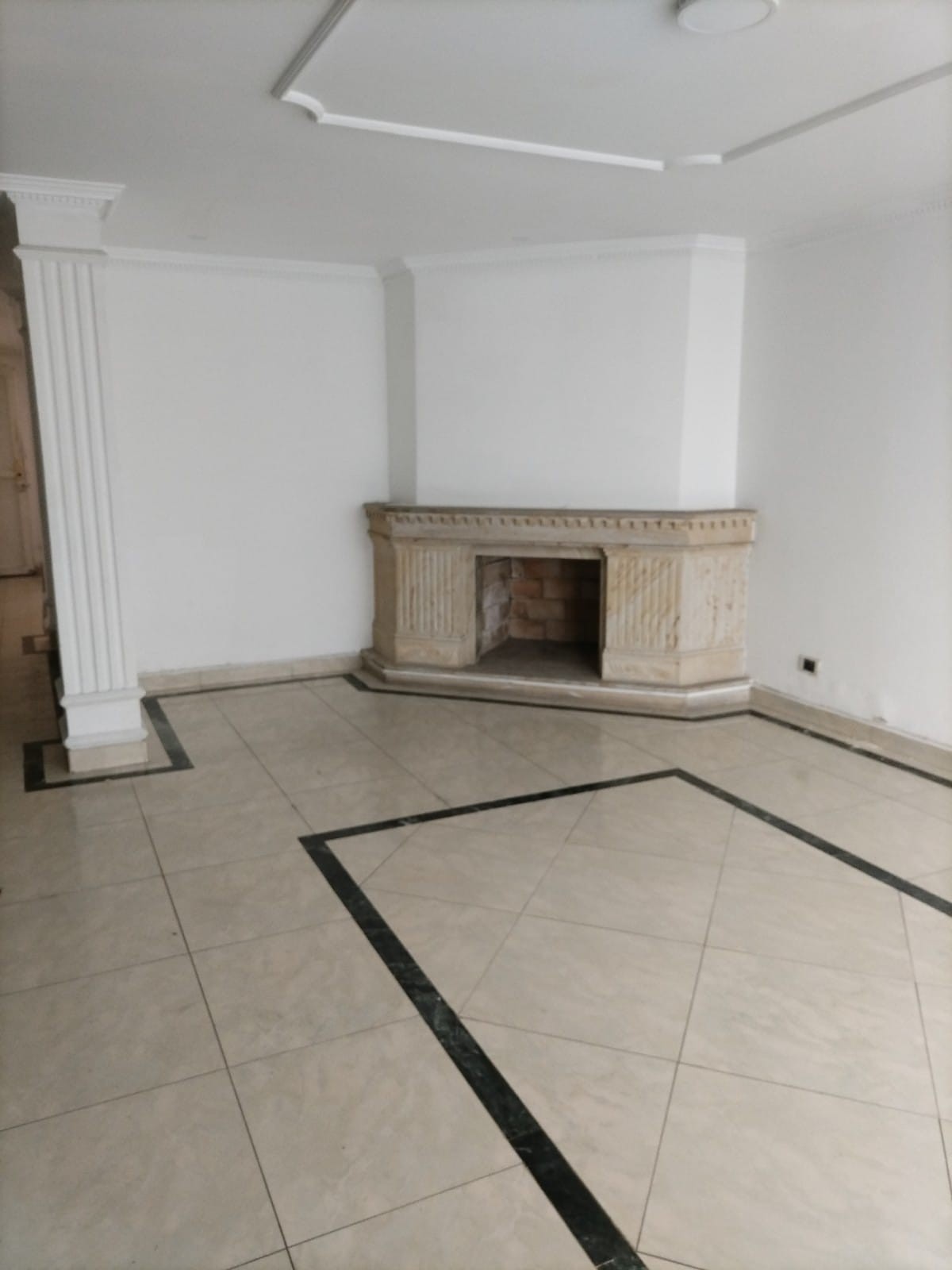 Casa en venta en Pasadena, Bogotá · foto 3 de 24