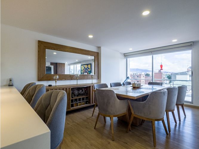 Apartamento de 5 alcobas en venta en Barrios Unidos, Bogotá, 196 m² · foto 4 de 24