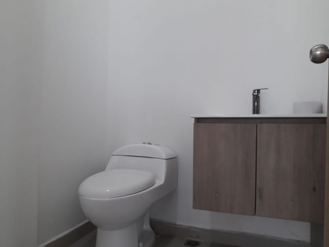 Oficina en venta en Entreamigos, Sabaneta, 52 m² · foto 9 de 9