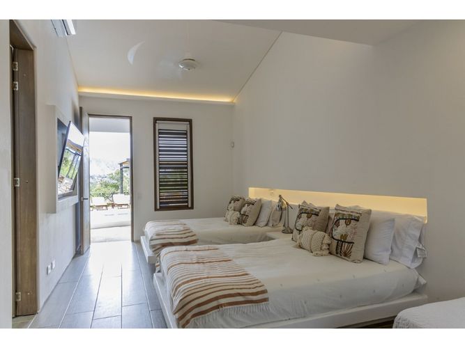 Casa de 4 alcobas en venta en Girardot, Girardot, 323 m² · foto 9 de 24
