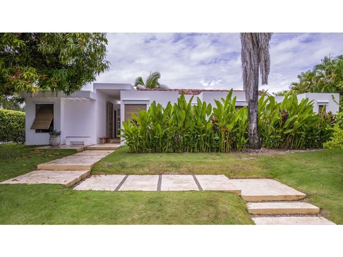 Casa de 4 alcobas en venta en Girardot, Girardot, 323 m² · foto 21 de 24