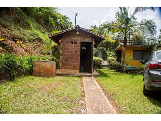 Finca en venta en El Centro, El Carmen de Viboral, 350 m² · foto 8 de 17