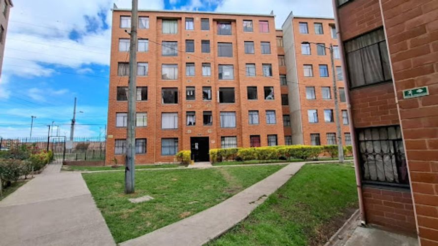 Apartamento de 3 alcobas en venta en Tejares, Soacha, 46 m² · foto 3 de 21