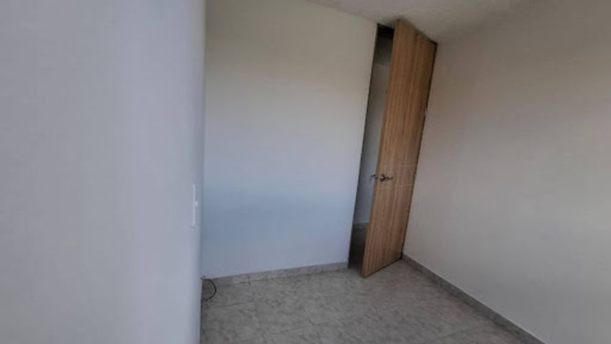 Apartamento de 3 alcobas en venta en Tejares, Soacha, 46 m² · foto 19 de 21