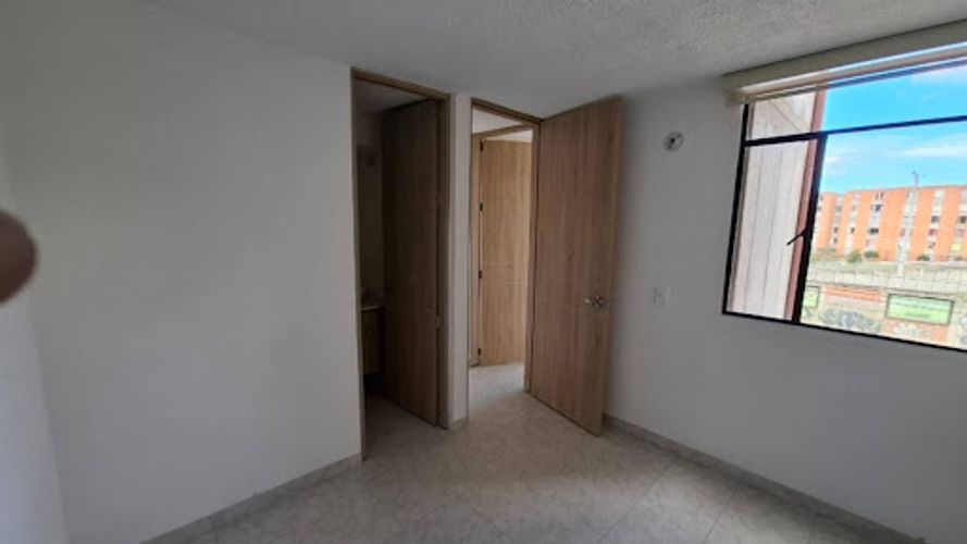 Apartamento de 3 alcobas en venta en Tejares, Soacha, 46 m² · foto 21 de 21