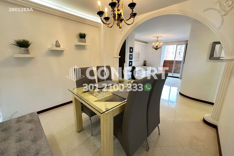 Apartamento de 2 alcobas en arriendo en Laureles, Medellín, 90 m² · foto 3 de 16